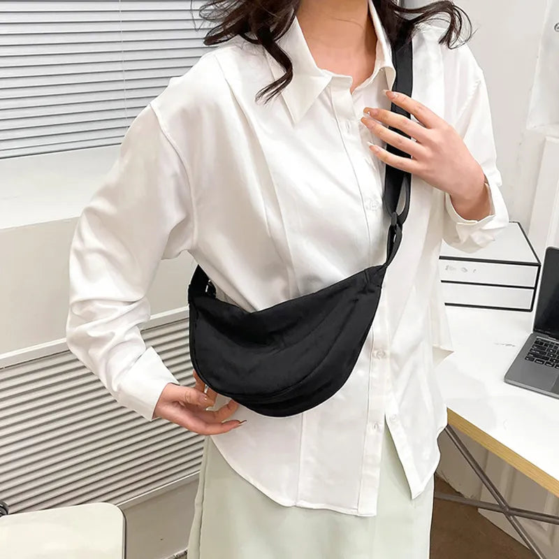 Nylon Hobos Chest Shoulder Bag Large Capacity Travel Crossbody Half Moon Belt Messenger for Women Bags Dropshipping / Wholesale Monte Capri